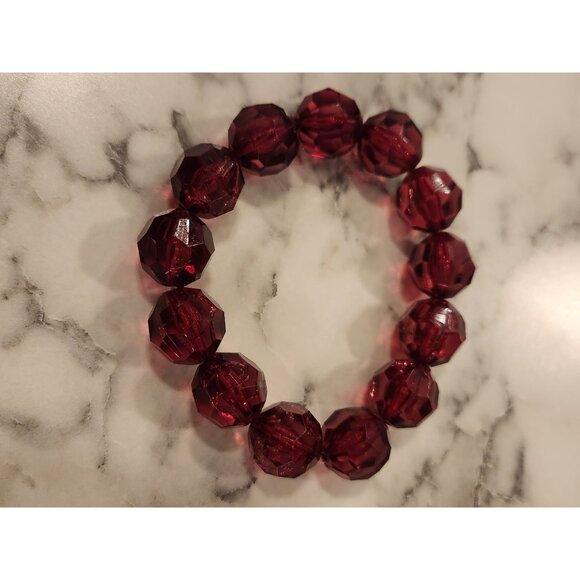 Vintage Red Faceted Glass Beaded Stretch Bracelet - Picture 1 of 2